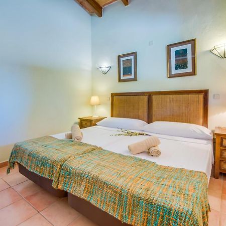 Finca Cas Padrins Manacor Kültér fotó